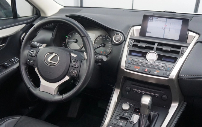 Lexus NX cena 113900 przebieg: 121500, rok produkcji 2016 z Kamień Pomorski małe 121